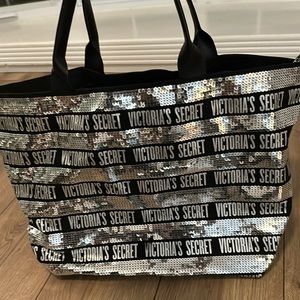 Victoria’s Secret tote bag